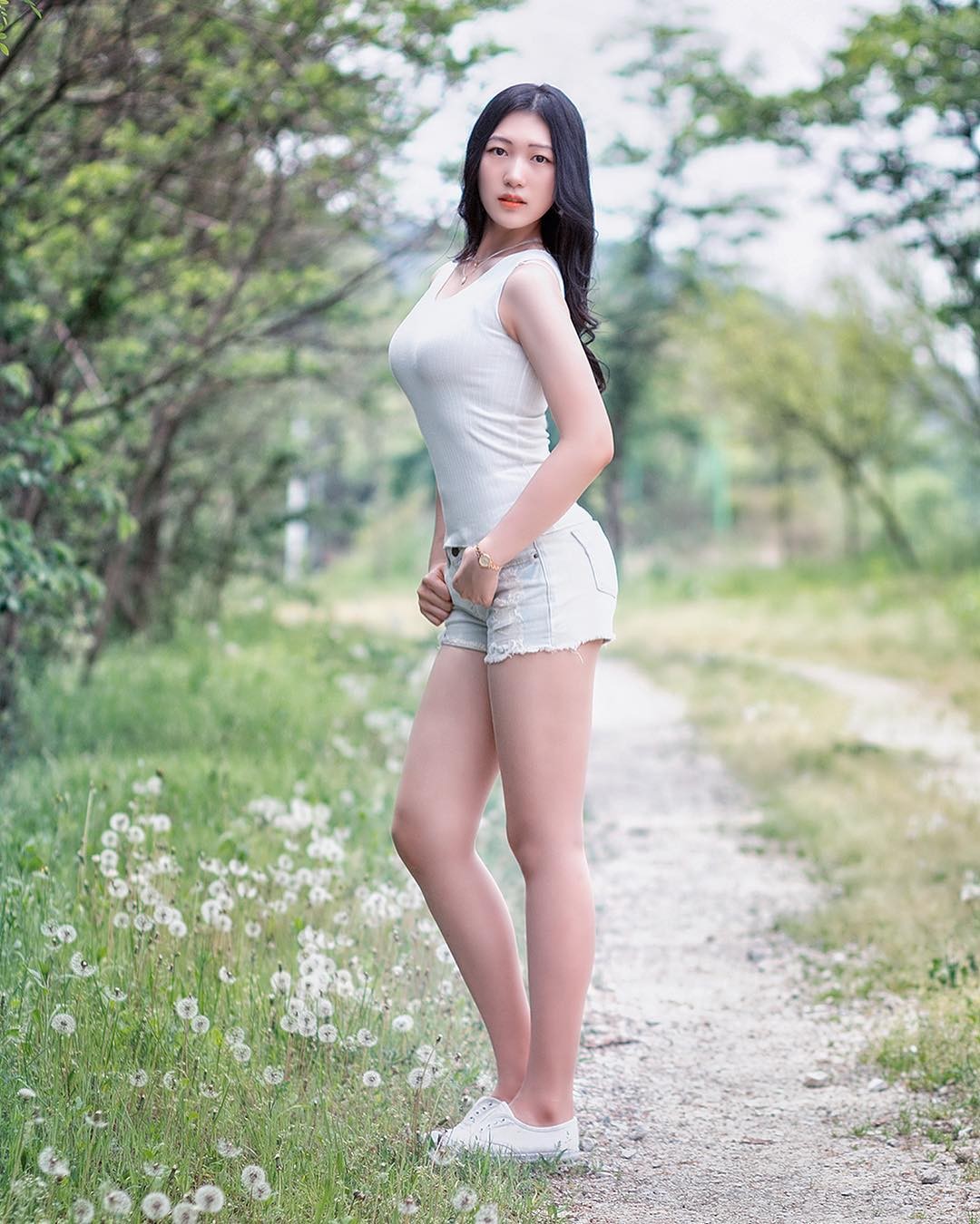 白小姐四肖必中三肖中特_: 应对变化的信号，影响了多少人对未来的预期？